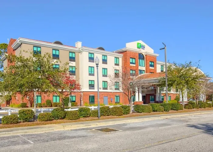 Express & By Ihg Resort Gulf Shores