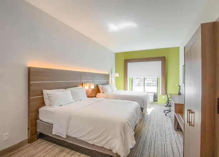 Resort Express & By Ihg 3*