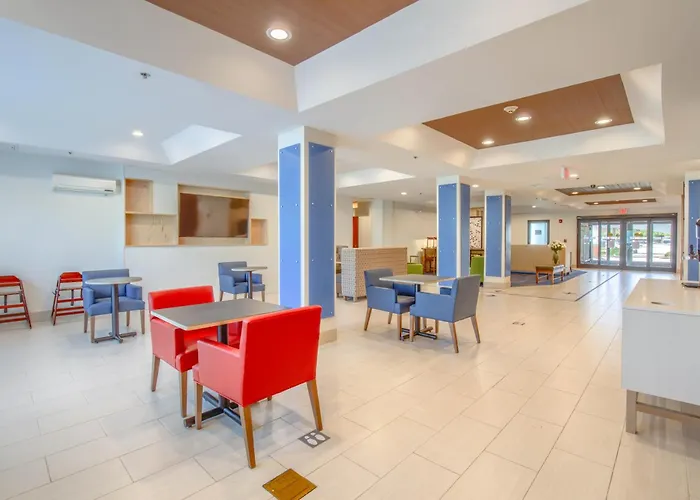 Resort Express & By Ihg Gulf Shores