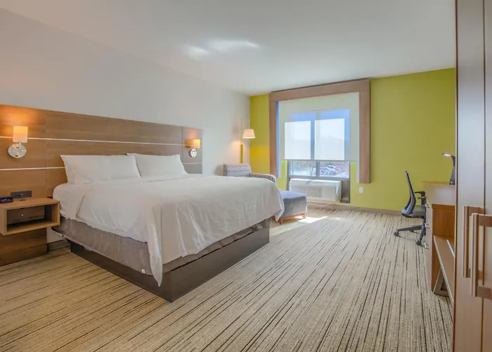 Express & By Ihg Resort