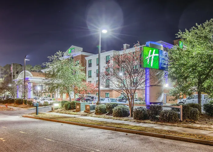 Express & By Ihg 3* Gulf Shores