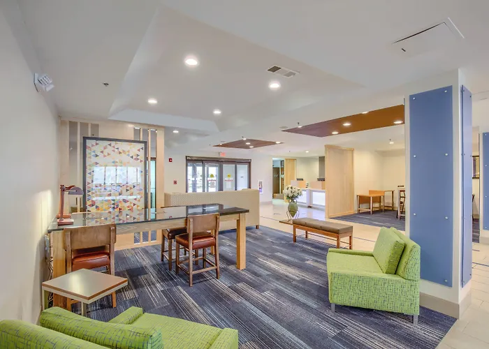 Resort Express & By Ihg Gulf Shores