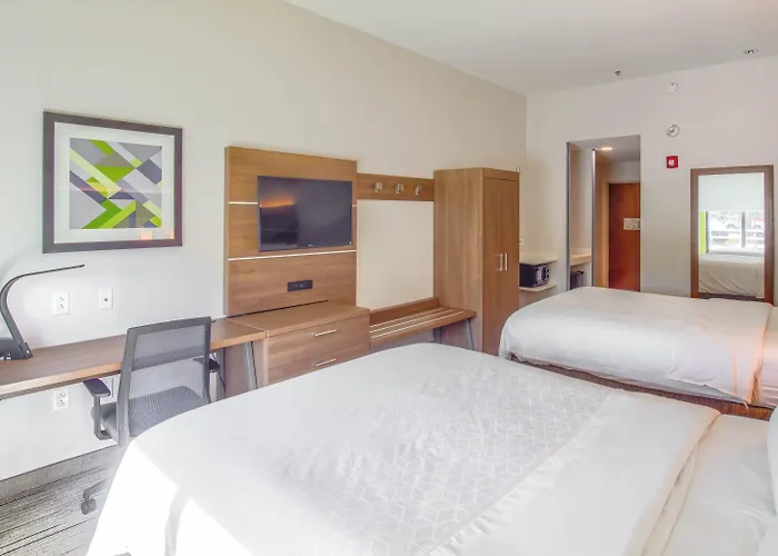 Express & By Ihg 3* Gulf Shores