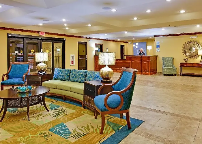 Resort Express & By Ihg 3*